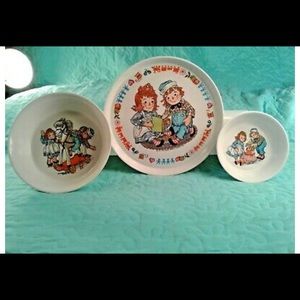 Vintage Raggedy Ann and Andy child’s plates & bowl